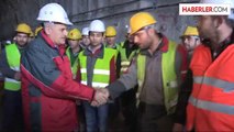 Binali Yıldırım, İzmir Şantiyesini Ziyaret Etti