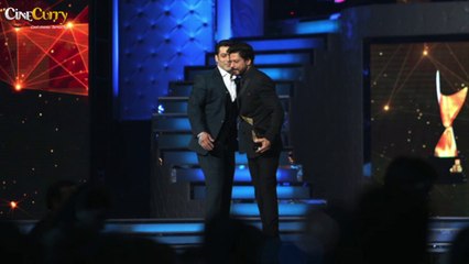 Shah Rukh Khan's 7 Most Famous Controversies