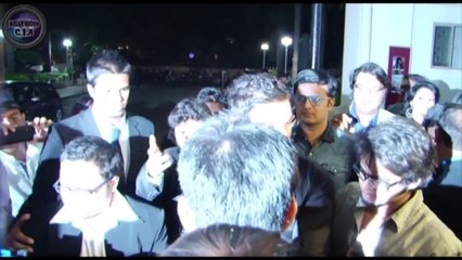 John Abraham ABUSES a journalist in public