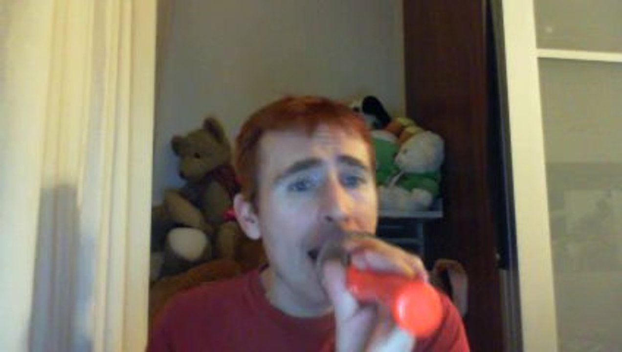 Wiwi égratigne "ooh la" des Kooks