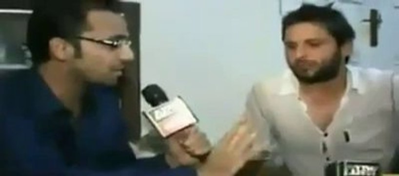 Amir Sohail Ghatiya Aadmi hai aur unhe ghatiya baat karne ki aadat hai - Shahid Afridi