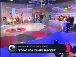 Annalisa cara a cara con Camus hacker