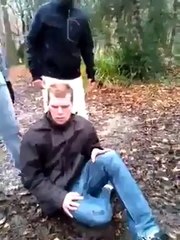 Grenoble des jeunes battent un handicapé, preuve