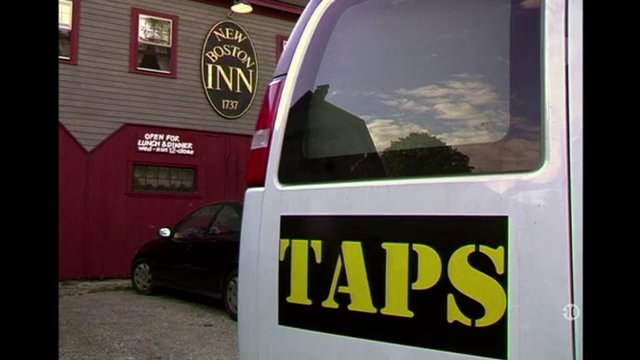 Les traqueurs de fantômes [VF] - S01E09 - Des orbes dans l'auberge