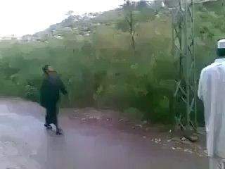 Isne To Inko Dara He Diya- Www.beyondstudios.net