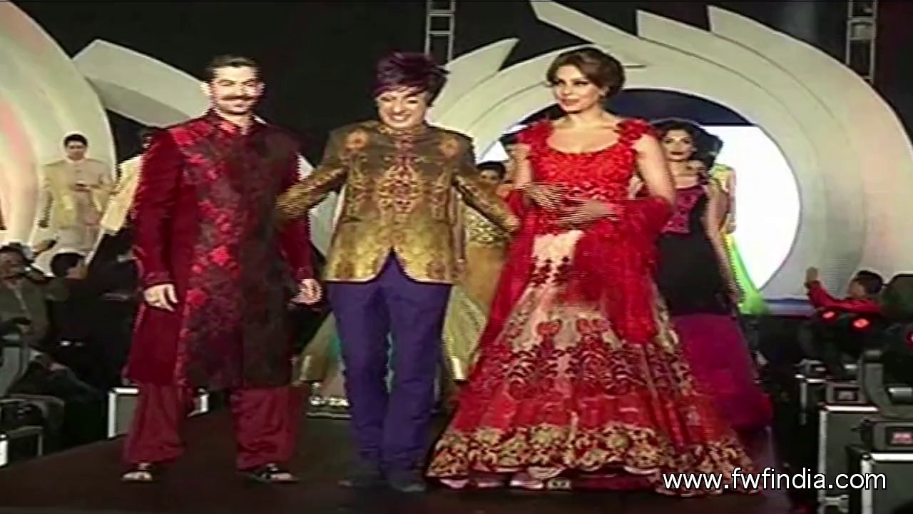 niel nitin mukesh bipasha basu walk on ramp for designer rohit verma 1