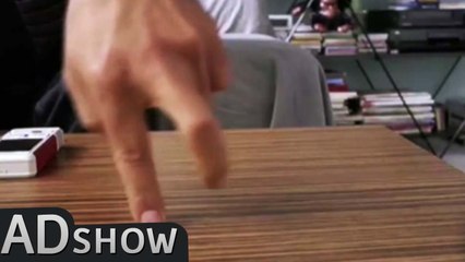 Addams Family: Thing tries break dance