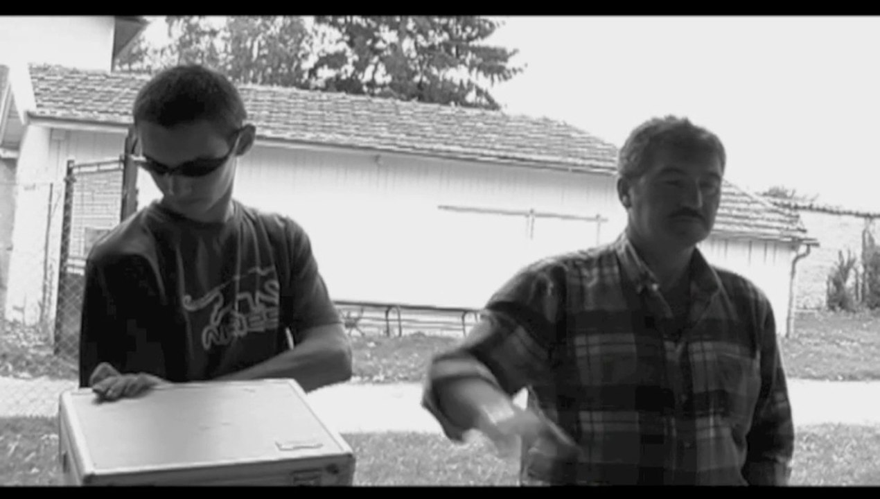 LA THUNE! Court métrage d'action - durée: 6,45 mn - 2006