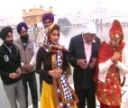 Punjabi Film Kirpan 's Starcast Reach Golden Temple For Prayer to Success of Film