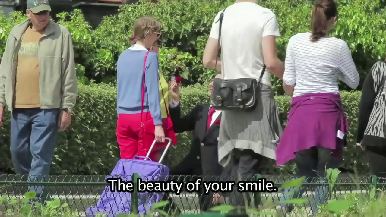 Finding Love In Paris (HIDDEN CAMERA)