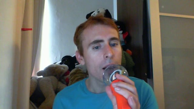 Wiwi égratigne ma Nelly de Joël Simon