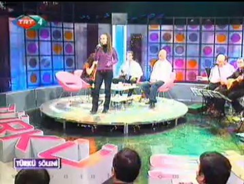 Emel KAPLAN-Hangi Bağın Bağbanısan Gülüsen