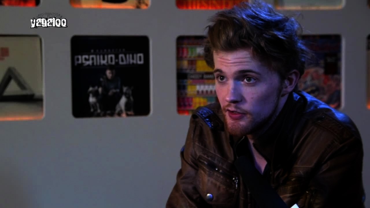 Apecrime - fanfragen an andre