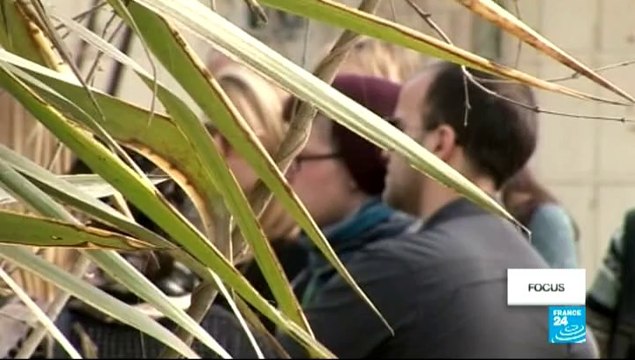 ISRAELI-PALESTINIAN CONFLICT - Middle East: Israelis divided over occupation of West Bank