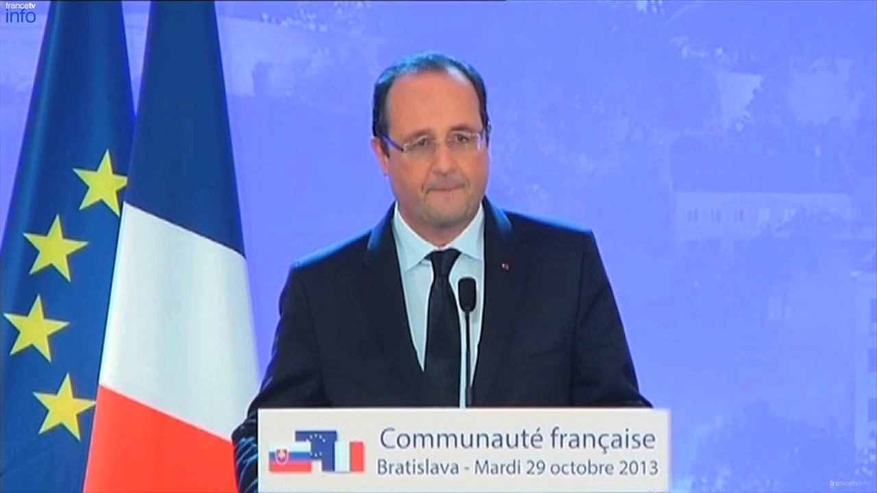 François Hollande annonce la libération des ota...