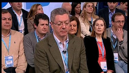 El PP cae dos puntos desde octubre y el PSOE continúa estancado