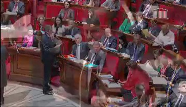 [ARCHIVE] Refondation de l'École: réponse de Vincent Peillon à la députée Dominique Orliac lors des questions au Gouvernement à l'Assemblée nationale, le 5 février 2014