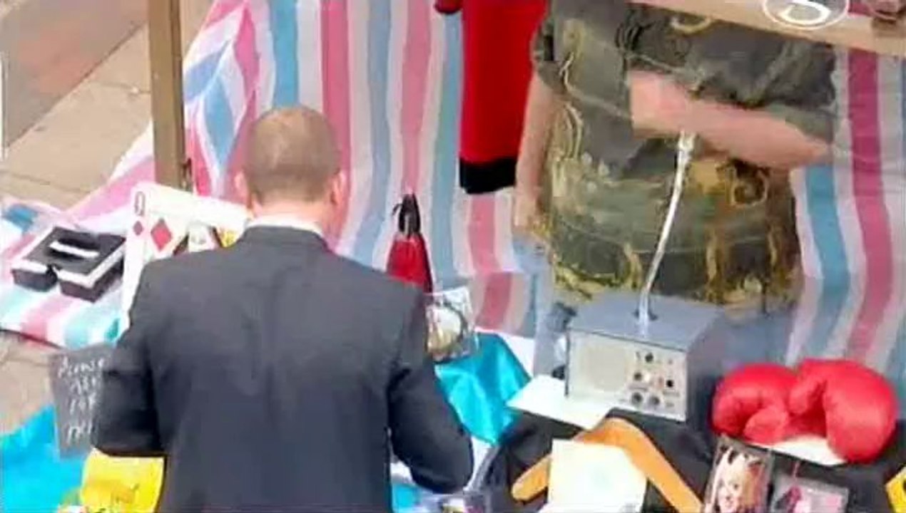 02x10 Mistři švindlu
