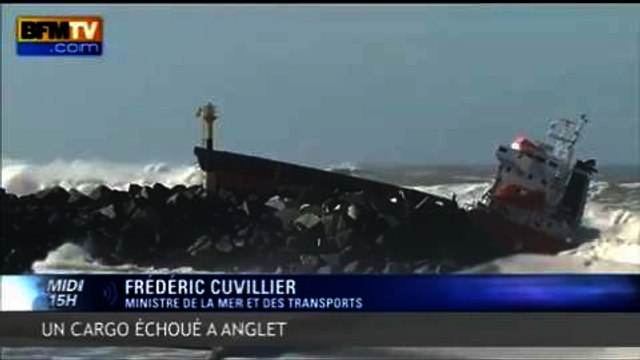 Zapping de l’Actu - 05/02 - Montebourg agacé par les portables, un cargo s’échoue à Anglet