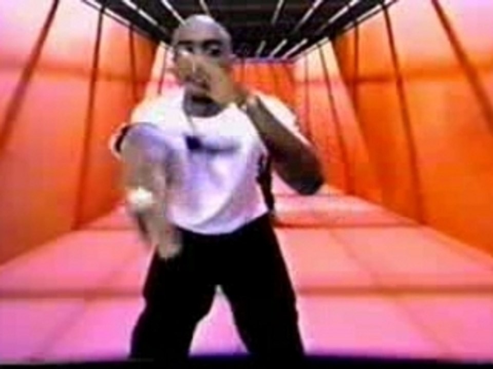 CLIP - Tupac - Call The Cops Whe