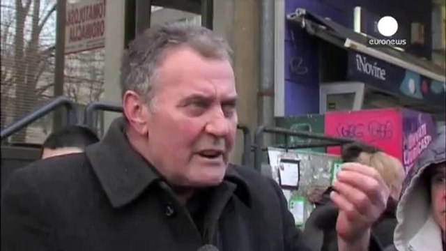 Tuzla, manifestazione sindacale finisce con una ventina di feriti