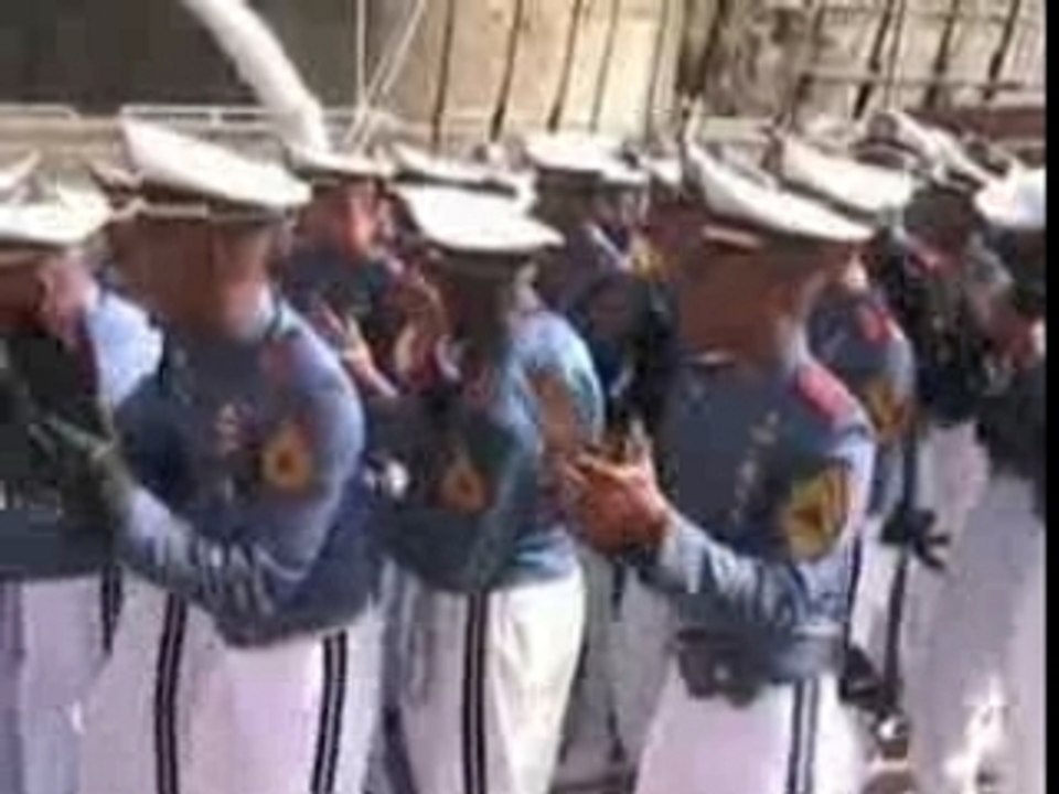 Danse cadets Indonésiens