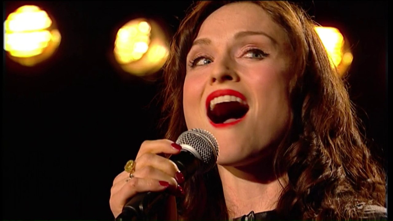 Sophie Ellis-Bextor - Young Blood (Die Harald Schmidt Show - SKY Hits HD 2014 feb05)