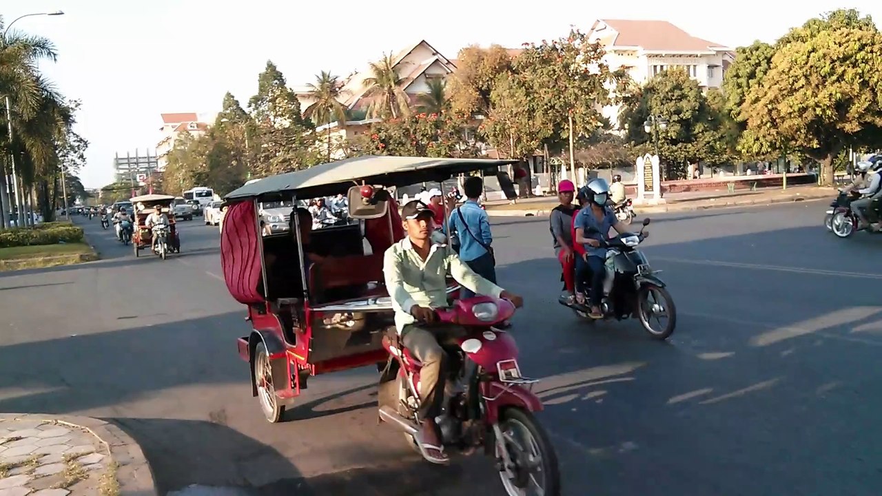 PHNOM PENH circulation fevrier 2014