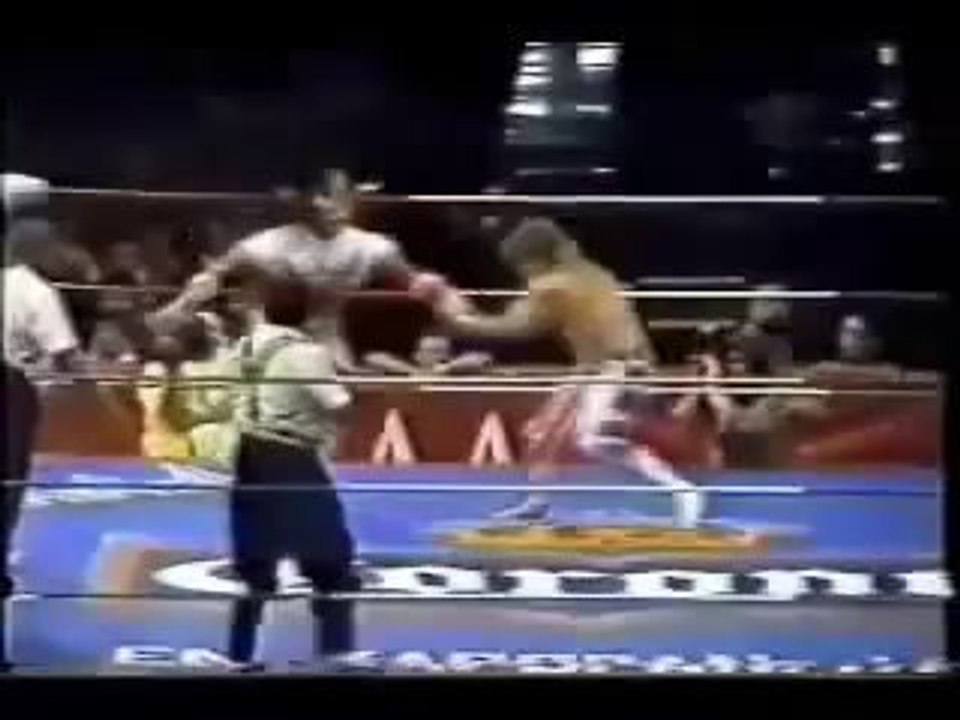 Eddie Guerrero/Psicosis/La Parka/Blue Panther vs. Jushin Liger/Hijo del Santo/Tiger Mask III/Octagon