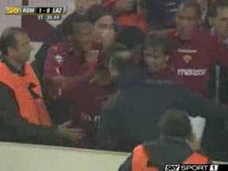 but de Mancini (Roma-Lazio 2-0)