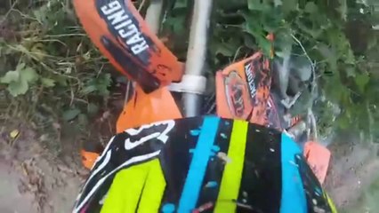 KTM200 Dirt Bike CRASH - Gopro
