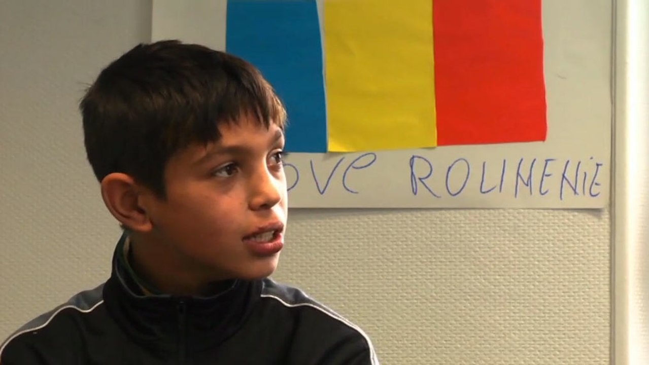 Des Roms dans la ville 2013 Grenoble projet impulsé par Images Solidaires & Roms action