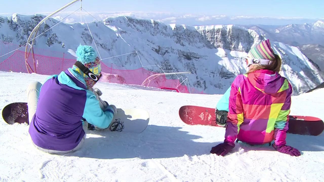 Russen staunen über neues Skigebiet in Sotschi