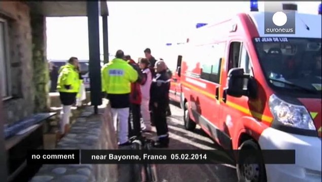 Spanish cargo ship breaks in half on French coast