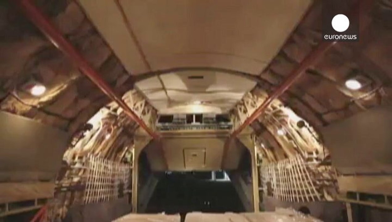 UN agency airlifts aid to Syria amid reports of Homs deal