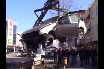 Mucize kurtuluş kameraya böyle yansıdı!