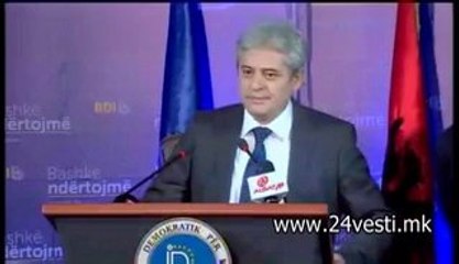 JOVE KEKENOVSKI ZA PISUVANJETO VO PORTALITE