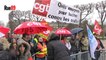 Manifestation des syndicats des douanes lors de la destruction de l'ivoire saisi en France