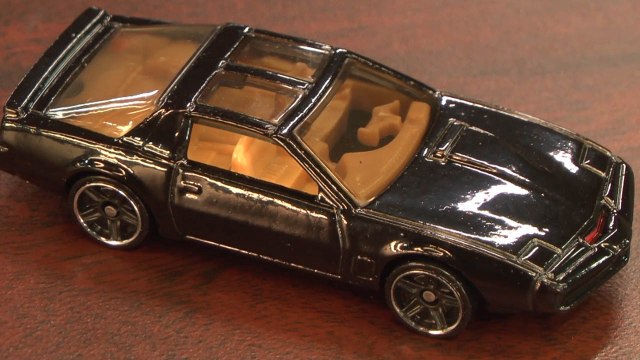 CGR Garage - K.I.T.T. Hot Wheels review (Knight Rider)