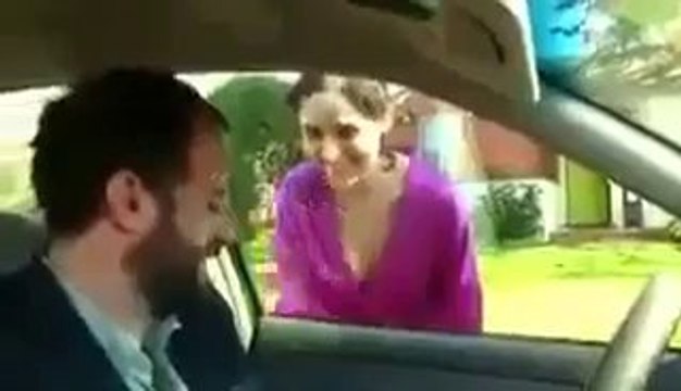 La sua donna vuole un ultimo bacio. Ma guardate cosa succede