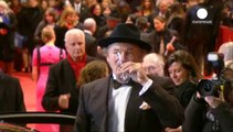 Risas y muchas estrellas en la apertura de la Berlinale