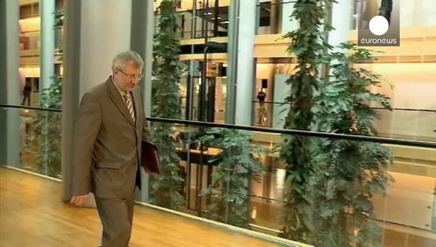 El Parlamento pide sanciones concretas para Ucrania