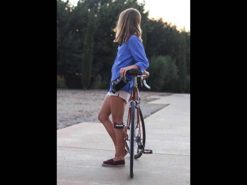 Designer Silver Vine Clutch Bag