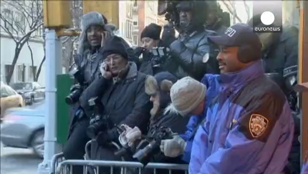Family and friends gather to mourn Philip Seymour Hoffman