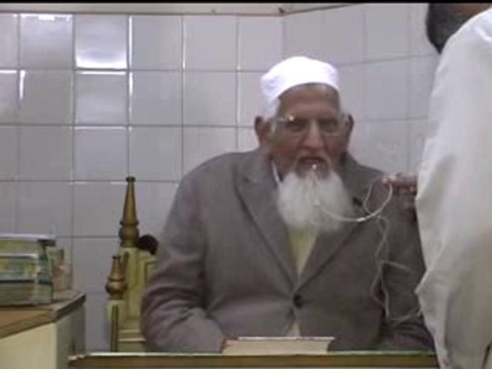 Declaring Kafir by Shia and Sunni, opinions of scholars about whom we can call Kafir. Love of prophet is the root of unity in Ummah