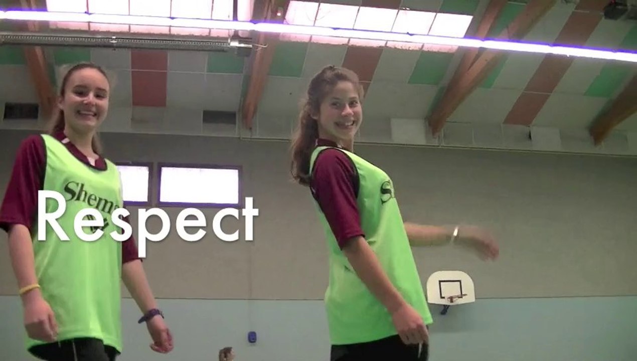 UNSS-FFF football des princesses collège de Pont de Salars