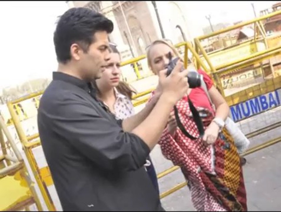 Karan Johar turns photographer for 'Mission Sapne'
