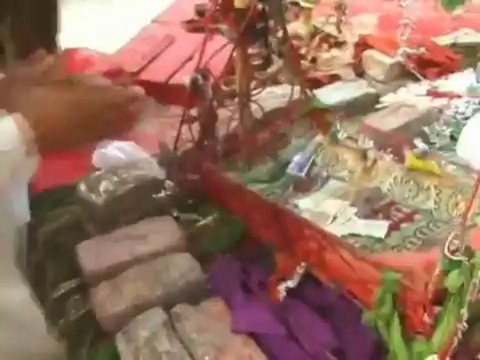 Hajj in Pakistan - Tawaaf in Sehwan Sharif
