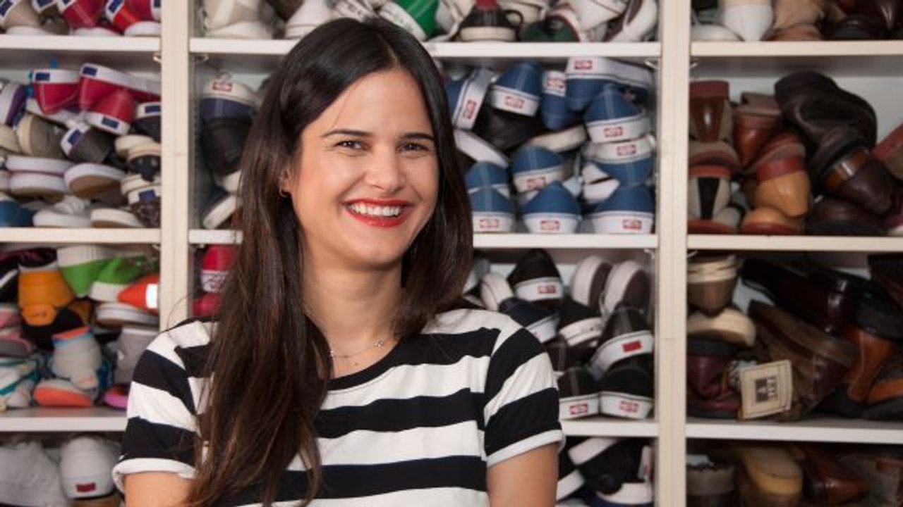 Outfit of the Day - Accessories Editor Gisella Lemos's Dressed-Down Designer Look