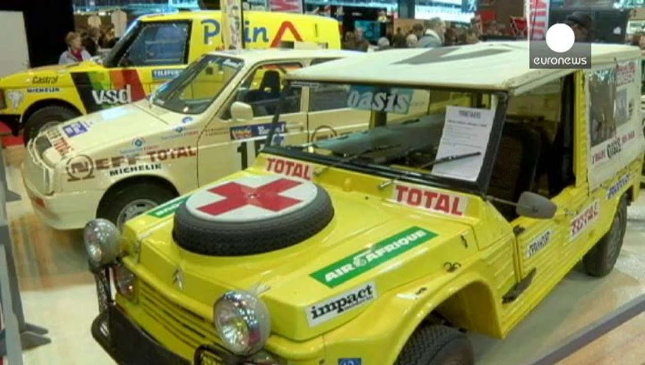 Paris : voitures de maharadjas au Rétromobile